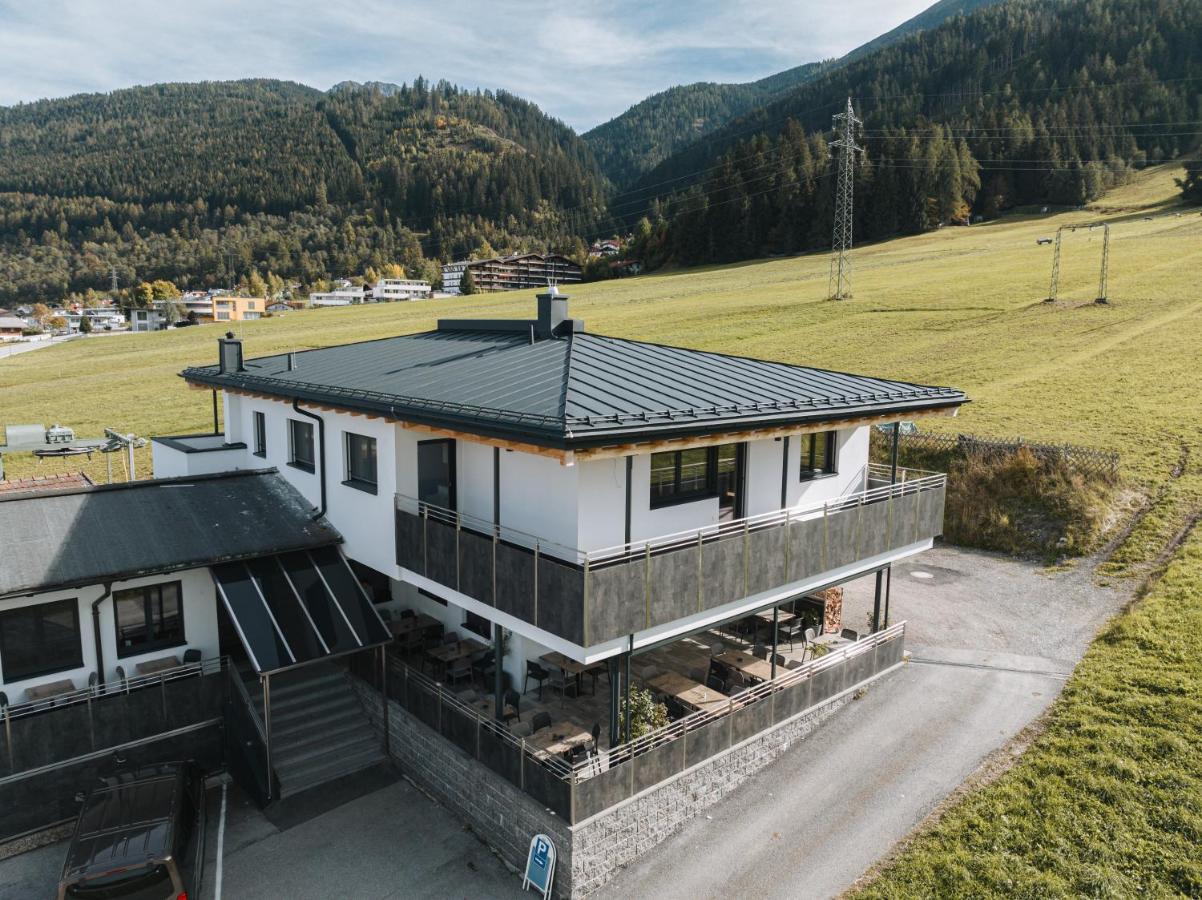 Die Wiesen Apartments Innsbruck Exterior photo